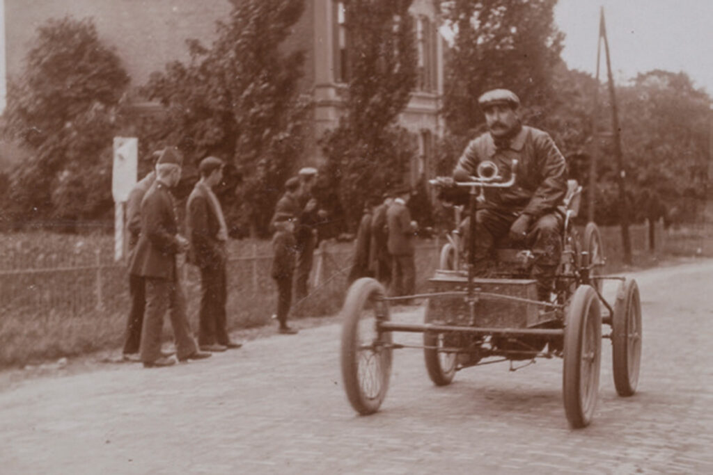 Amsterdam-Paris 1898