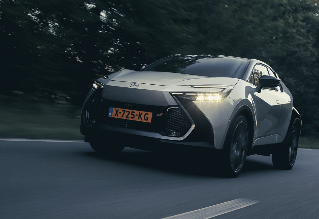 Toyota C-HR GR Sport 200