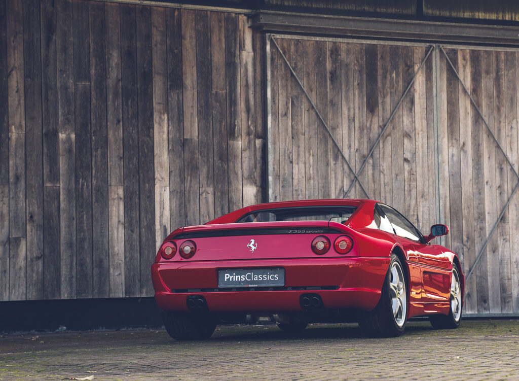 Ferrari F355 GTB