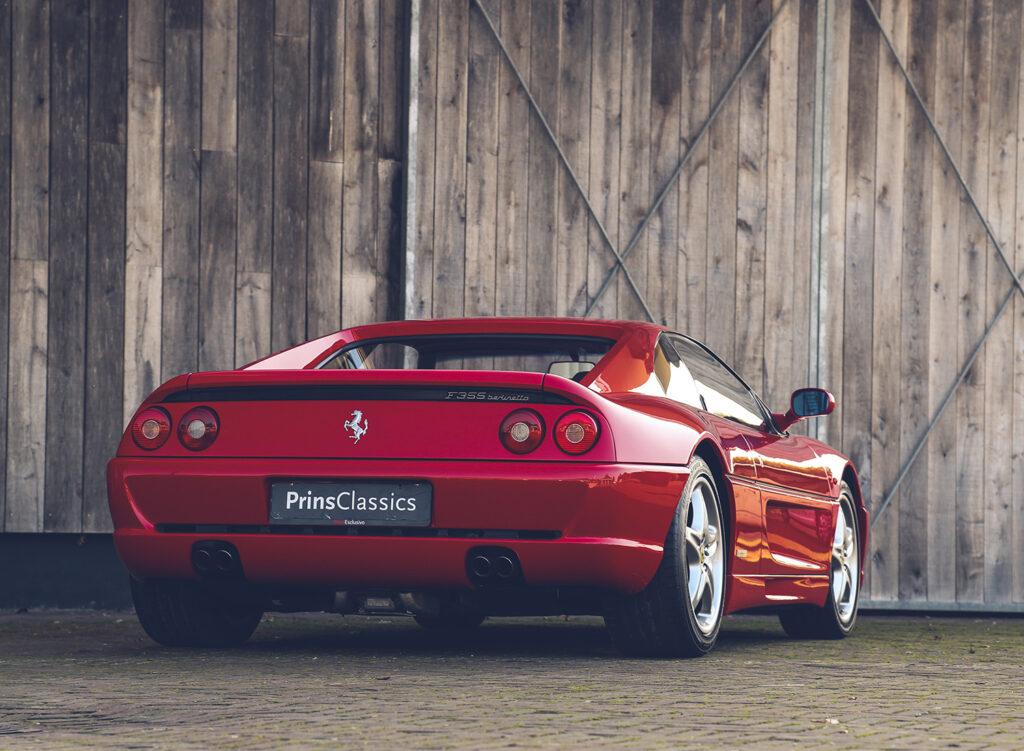 Ferrari F355 GTB