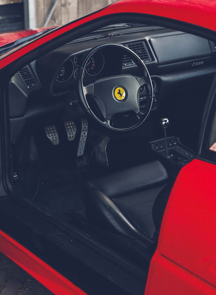 Ferrari F355 GTB