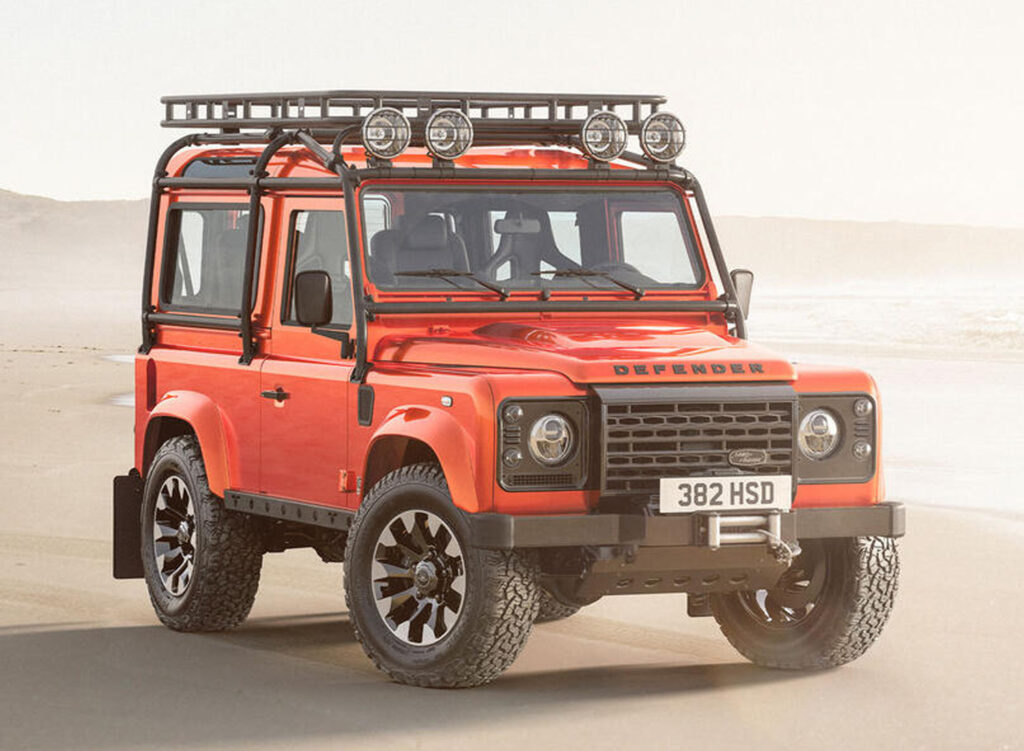 Restomod Land Rover JLR Defender