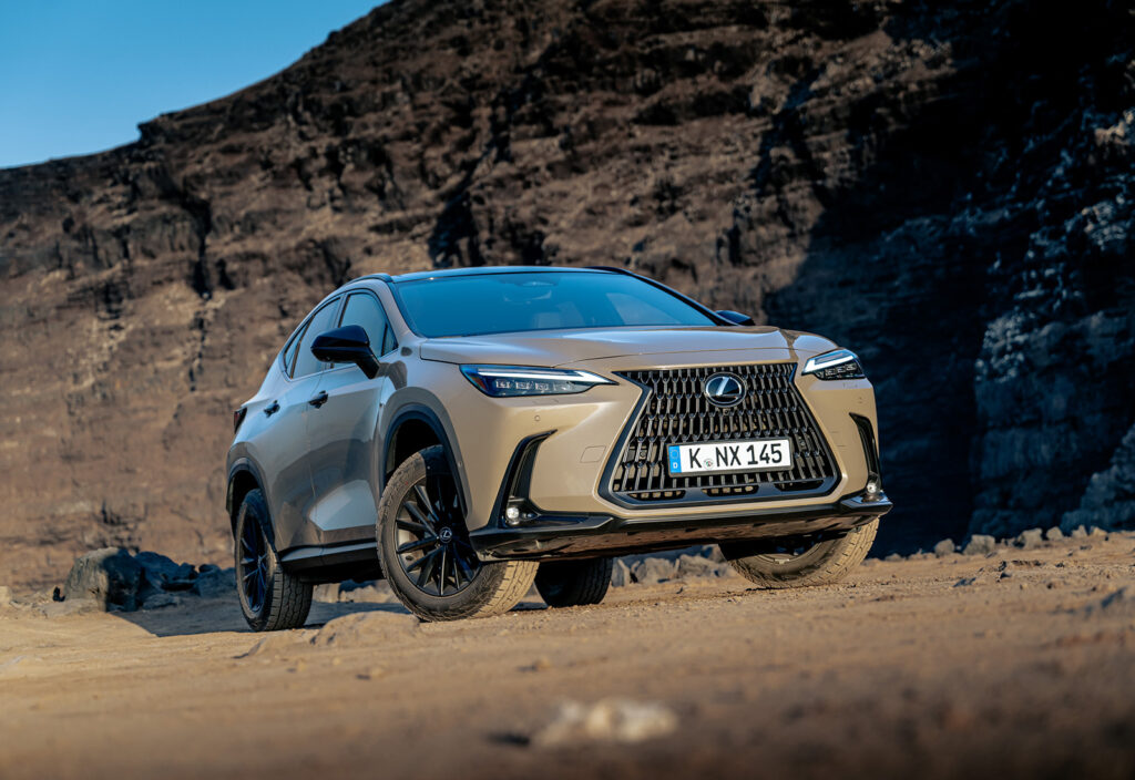 2025 Lexus NX Overtrail