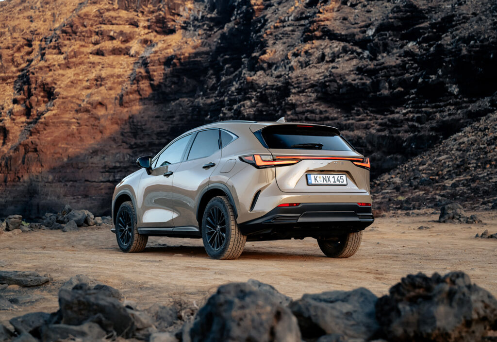 2025 Lexus NX Overtrail